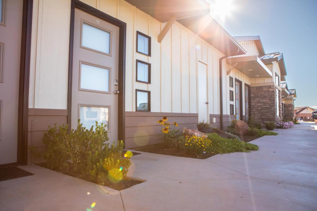 South Zion Inn And Suites Hildale エクステリア 写真